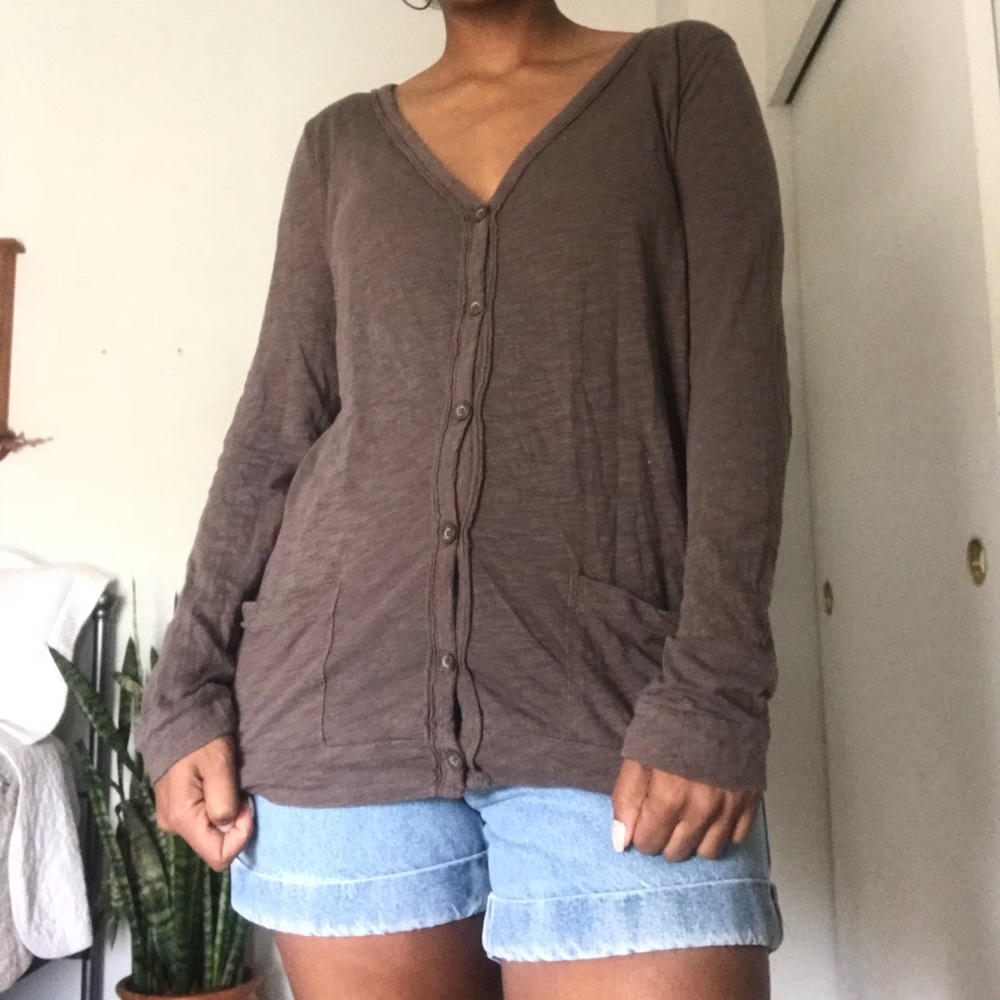 Cardigan - Picture 2 of 4
